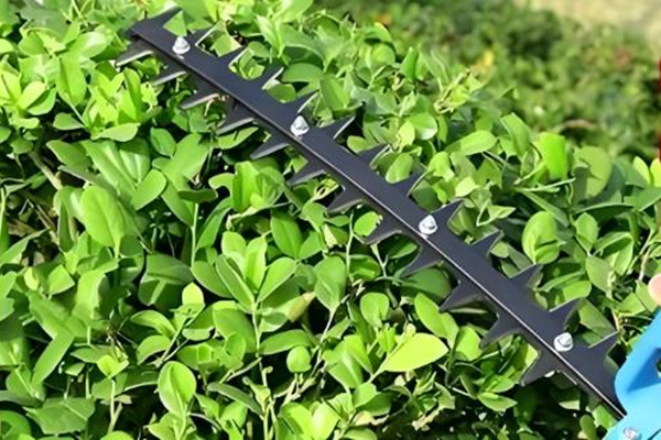 園林籬笆機刀片價格如何？在幾十到幾百元不等！